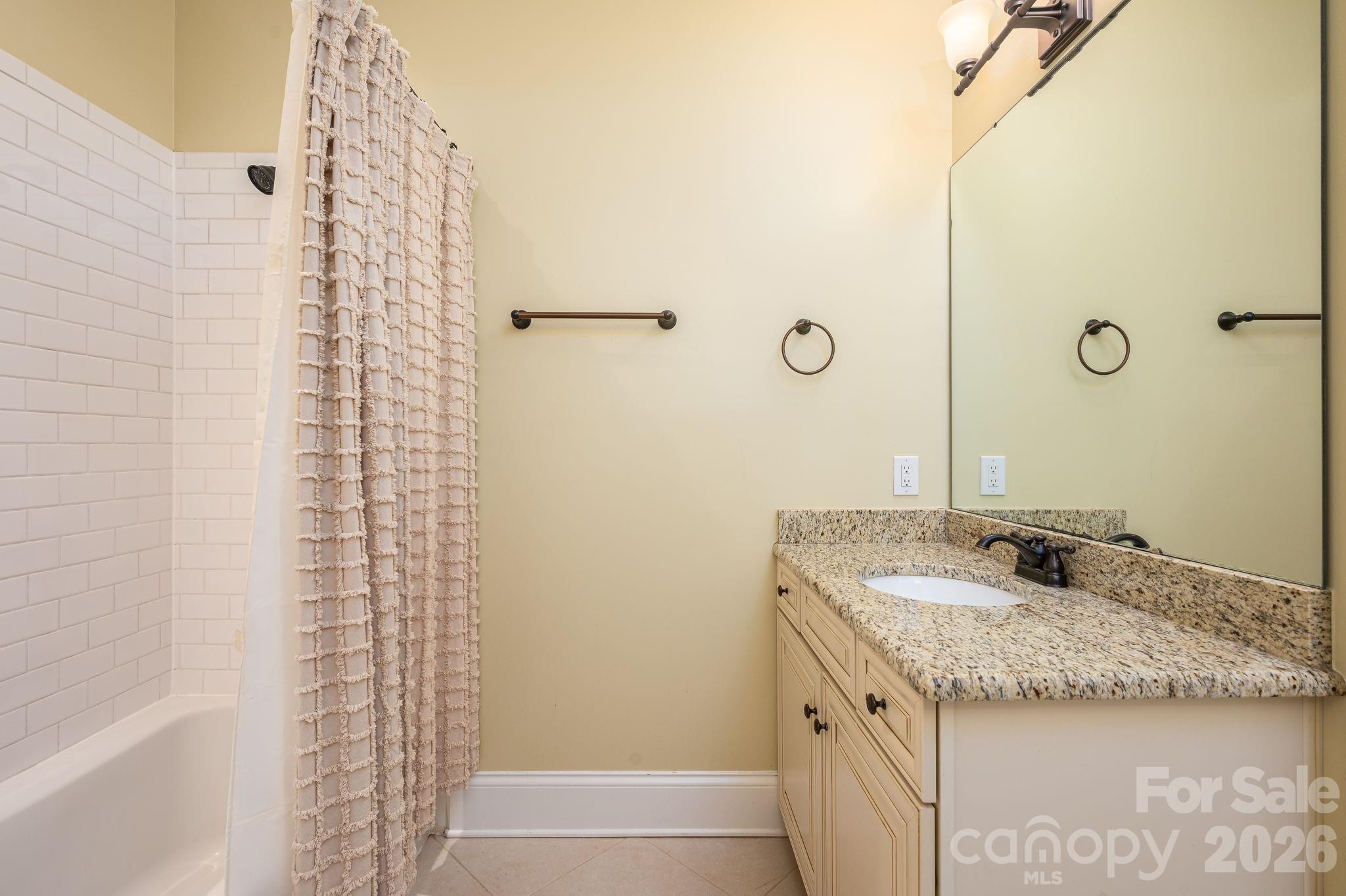 6627 Harbor Oaks Drive — Denver