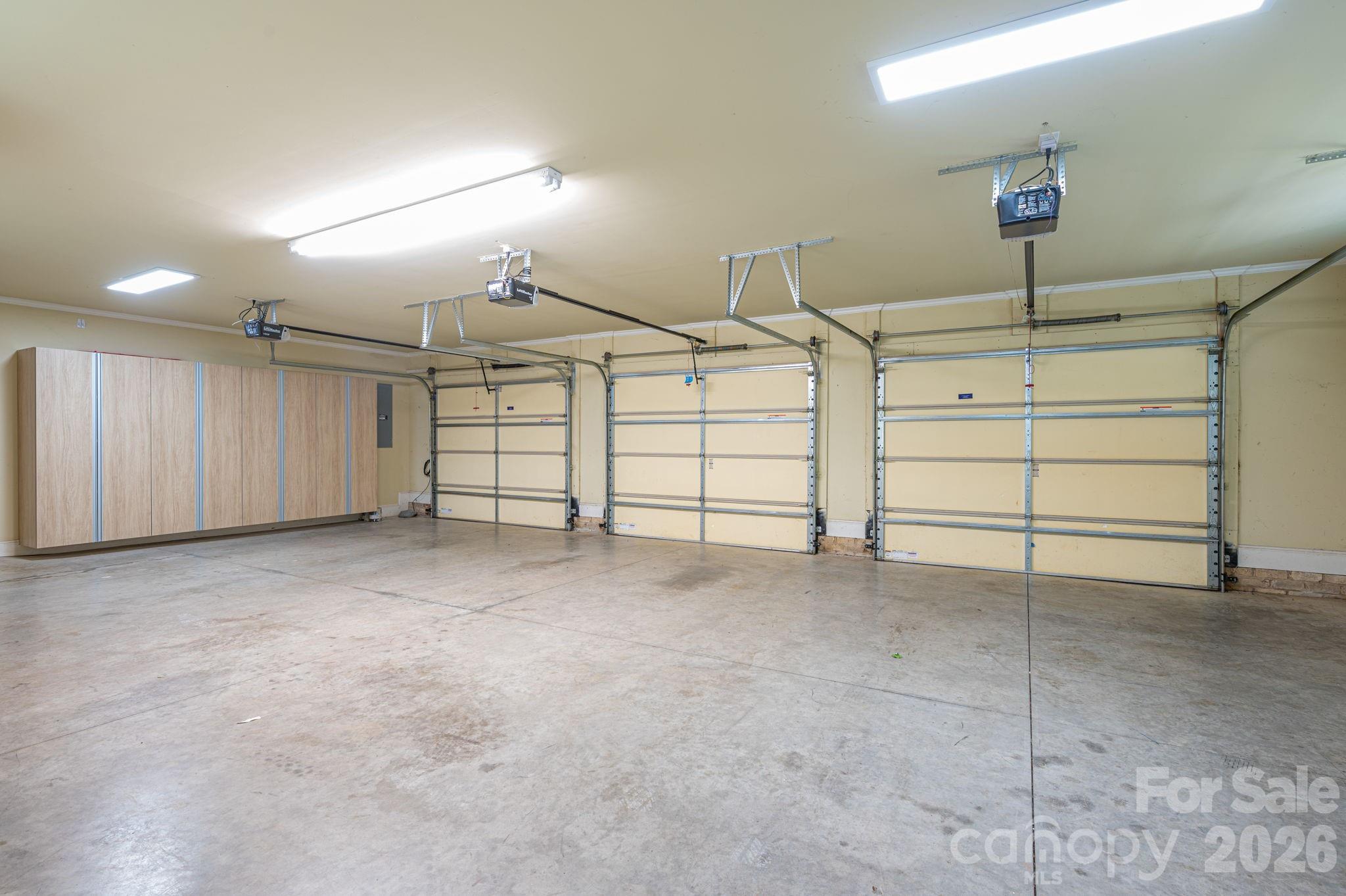 6627 Harbor Oaks Drive — Denver