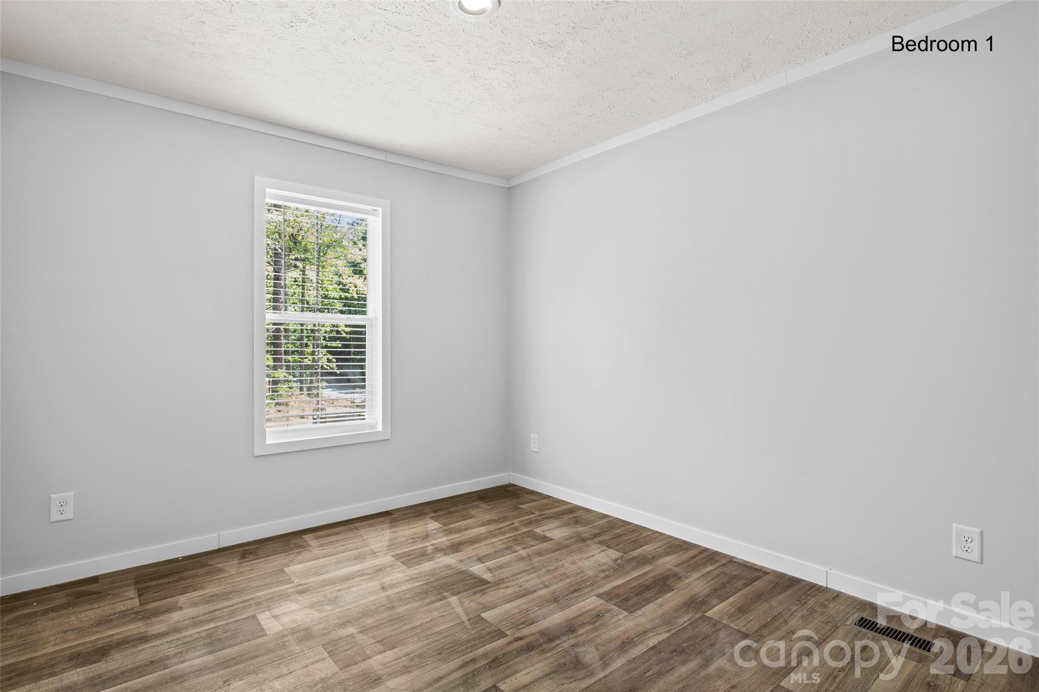 1700 Logan Terry Road — Lancaster