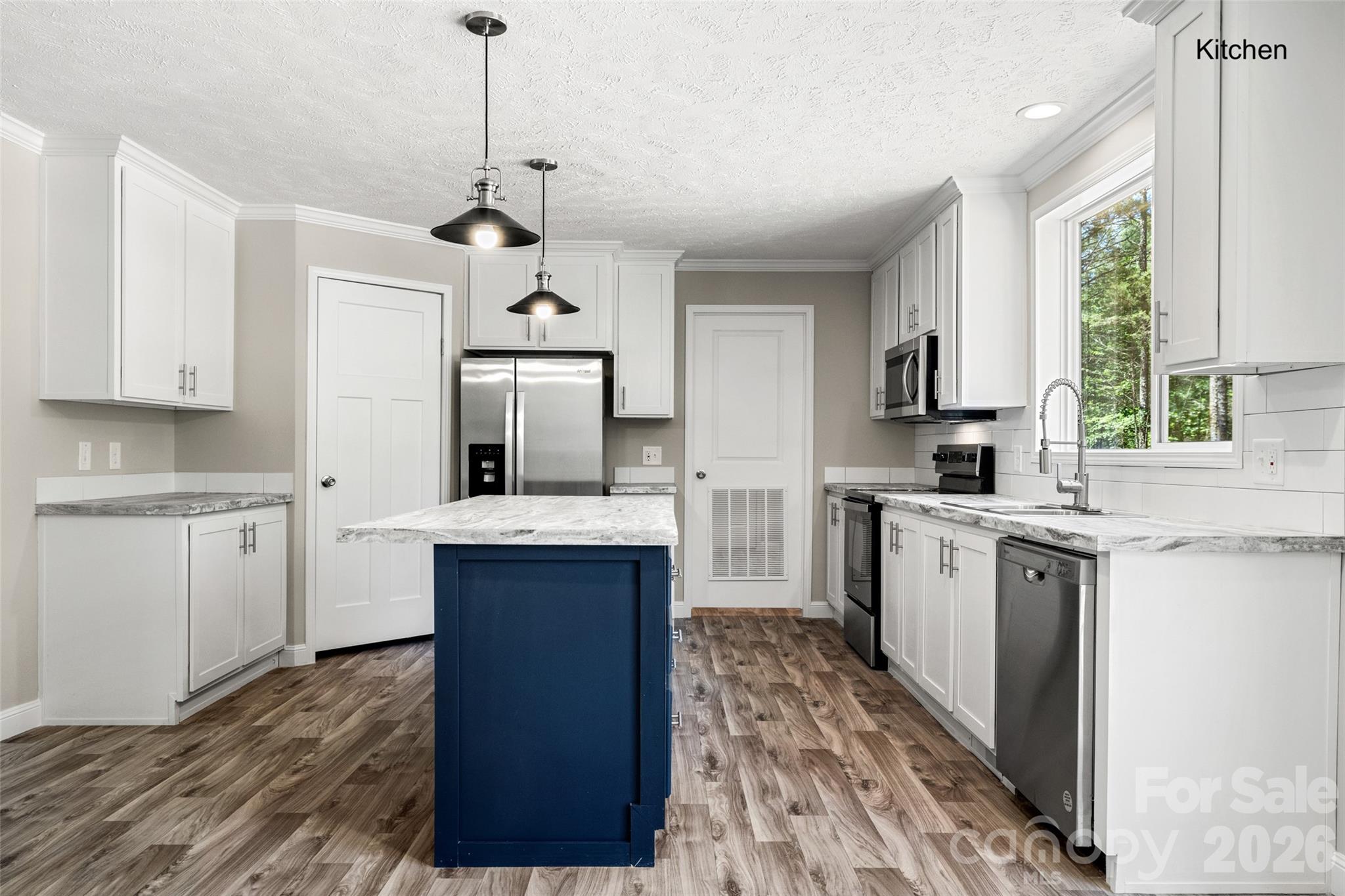 1704 Logan Terry Road — Lancaster