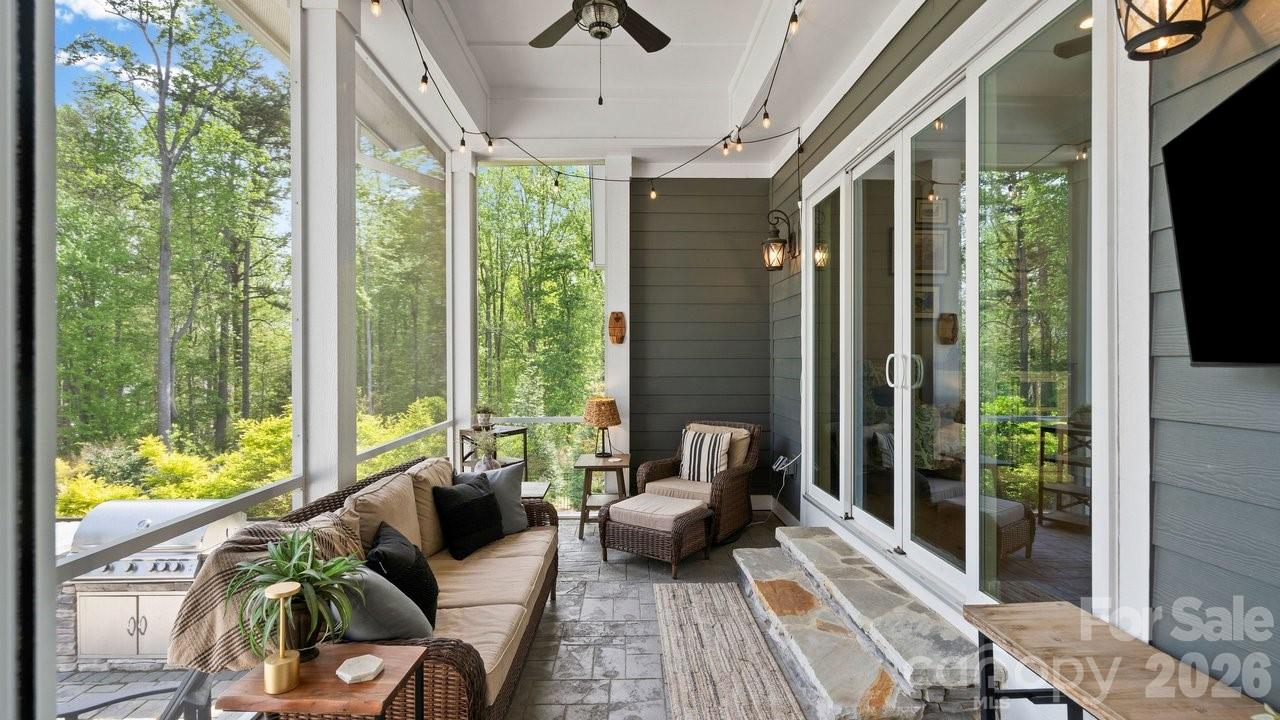 144 Mcneil Lane — Mooresville