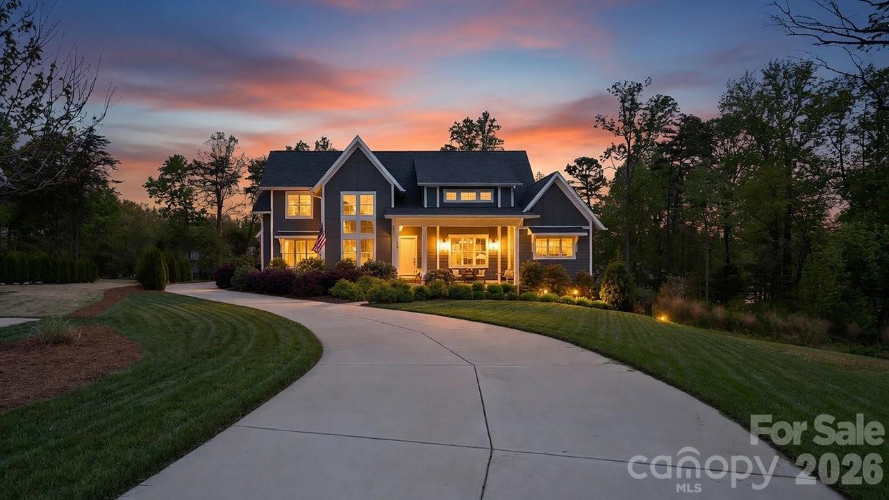 144 Mcneil Lane — Mooresville
