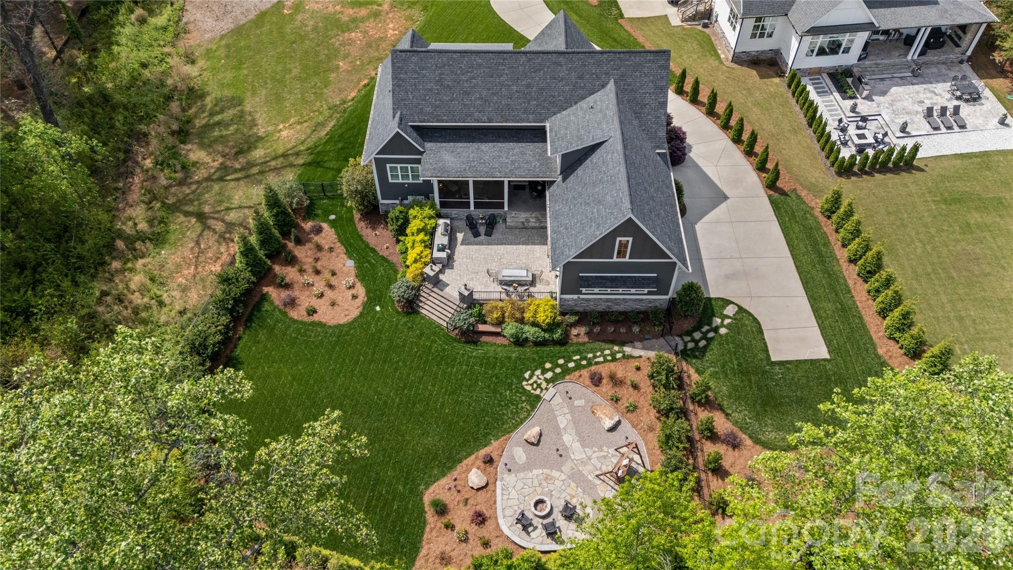 144 Mcneil Lane — Mooresville