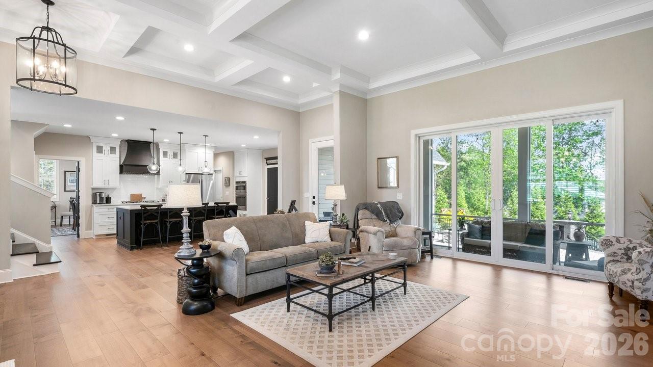 144 Mcneil Lane — Mooresville