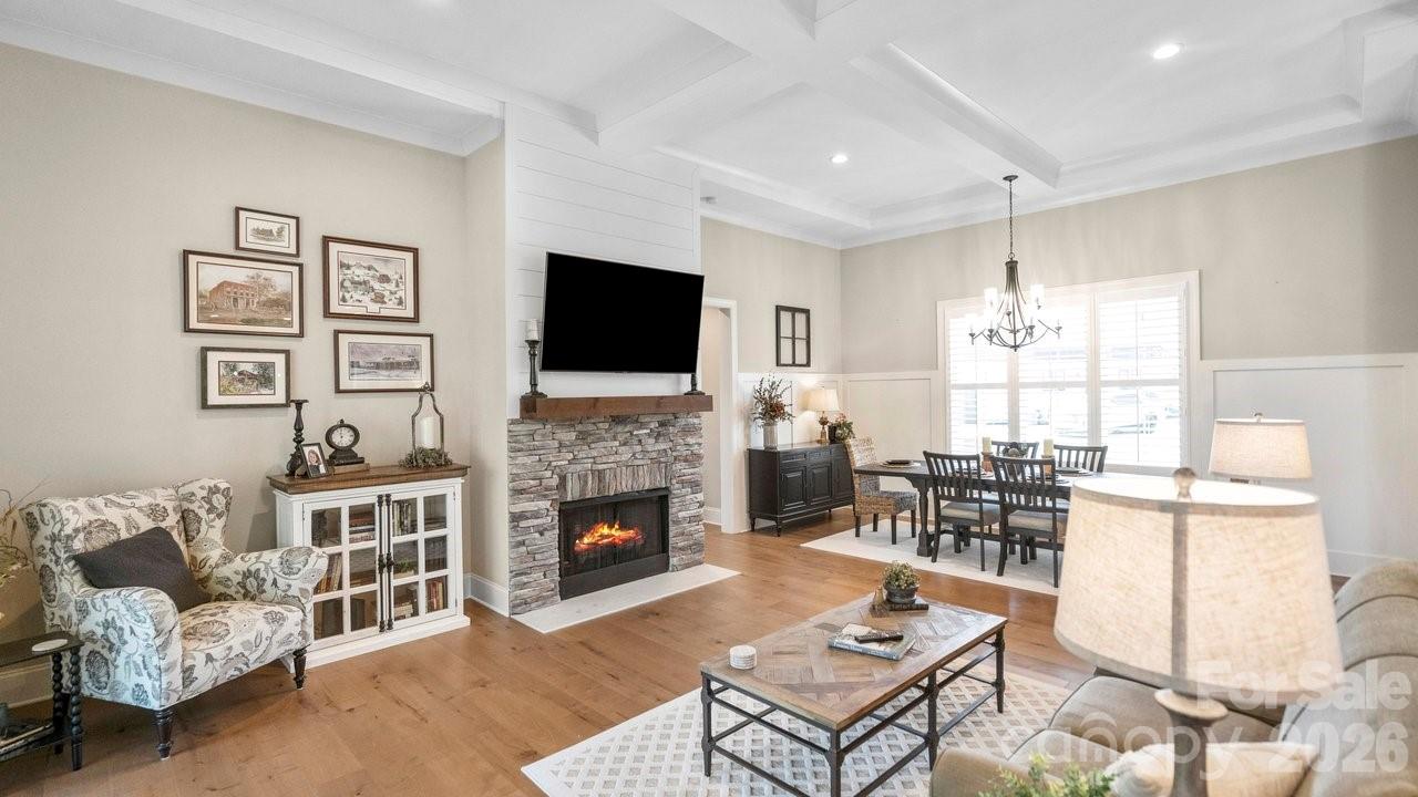 144 Mcneil Lane — Mooresville