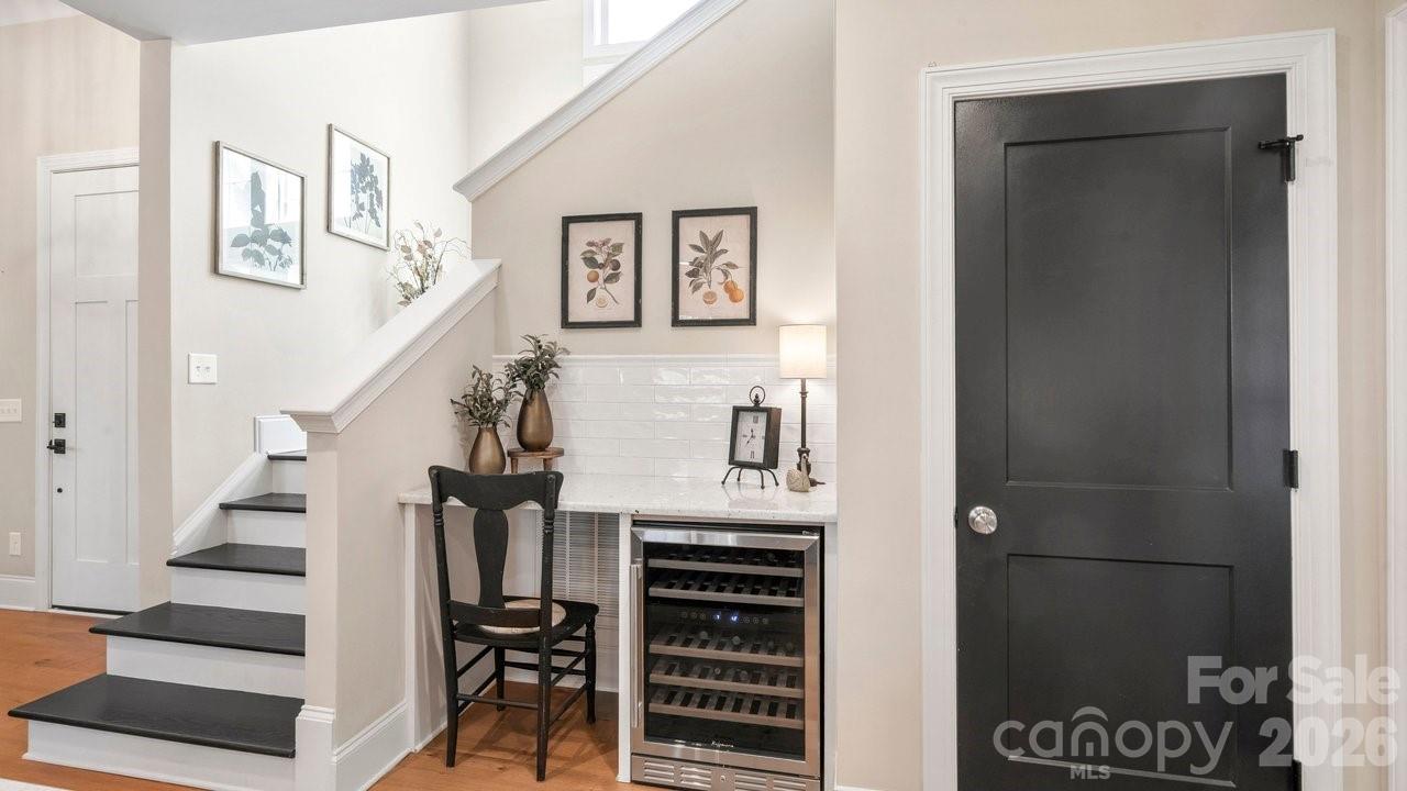 144 Mcneil Lane — Mooresville