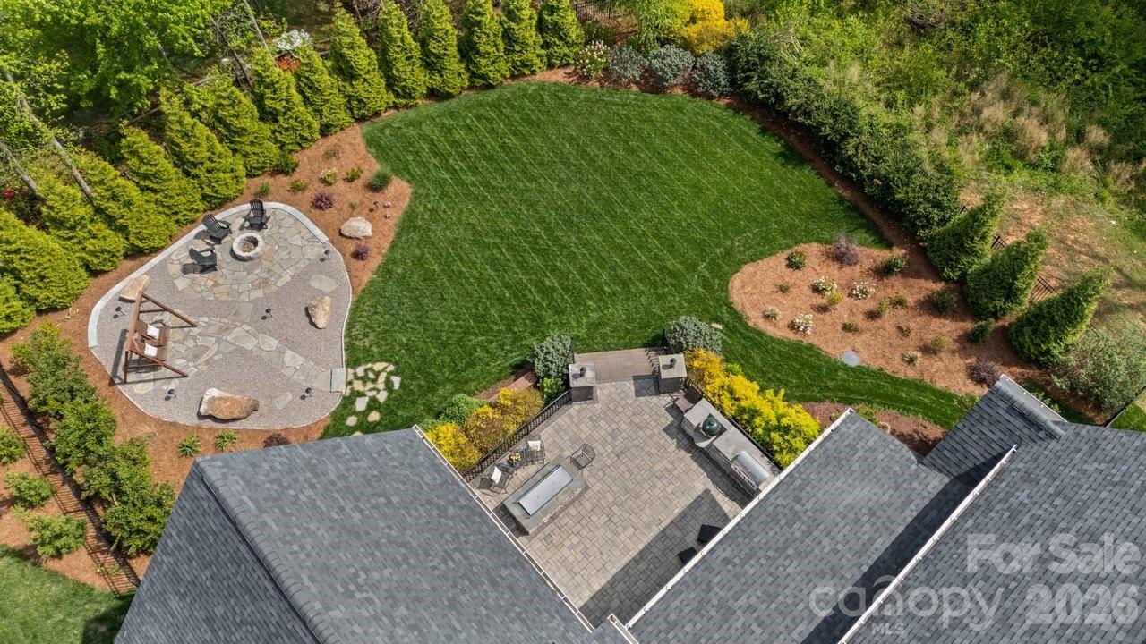 144 Mcneil Lane — Mooresville