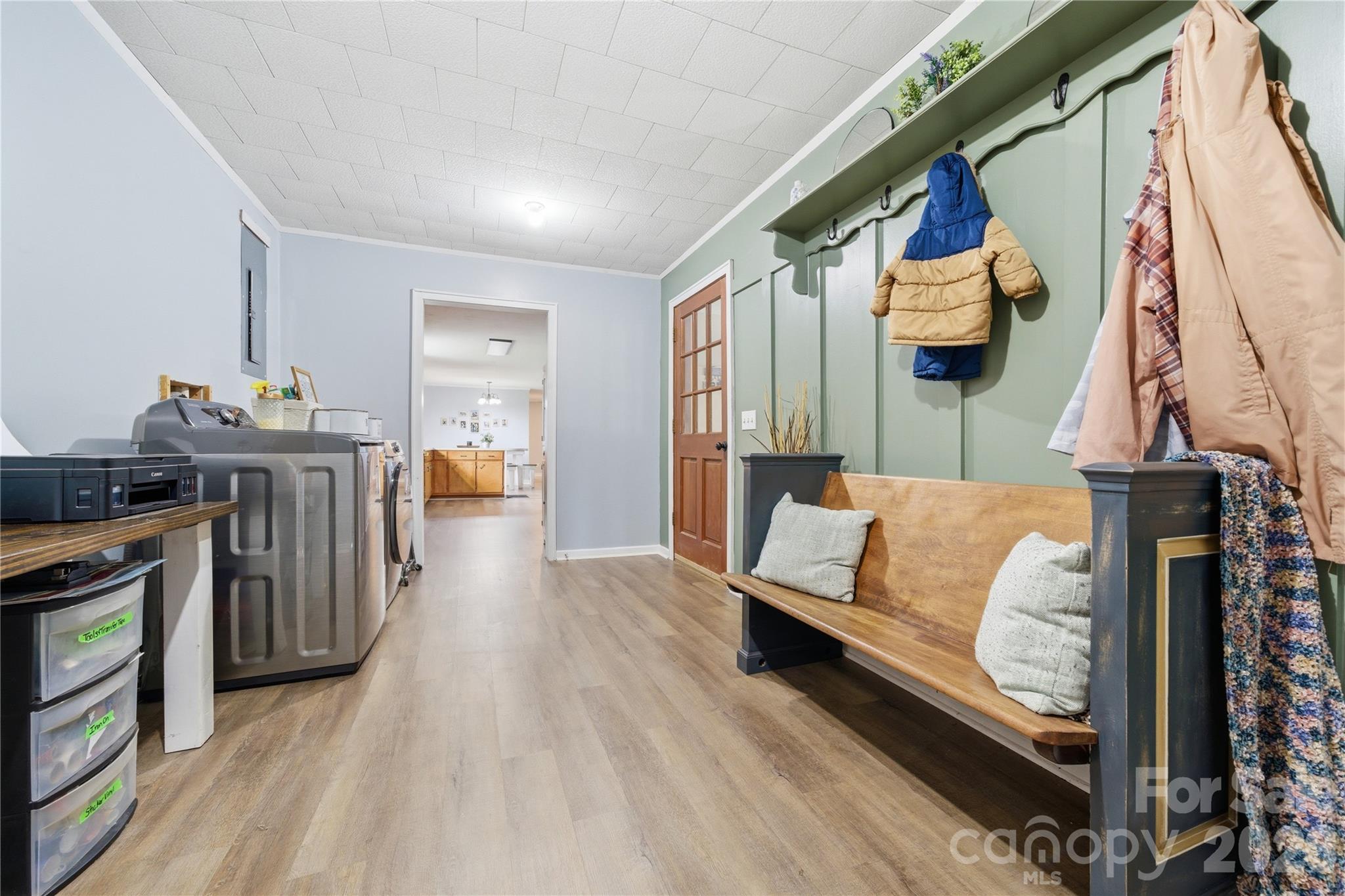 2452 Tower Road — East Bend