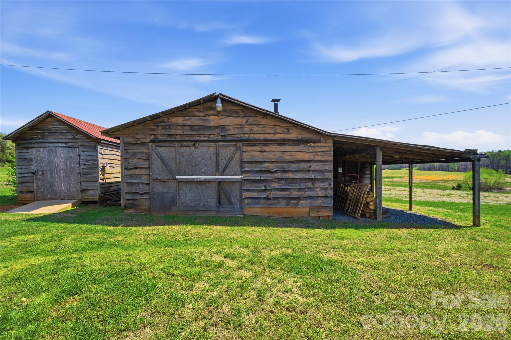 2452 Tower Road — East Bend