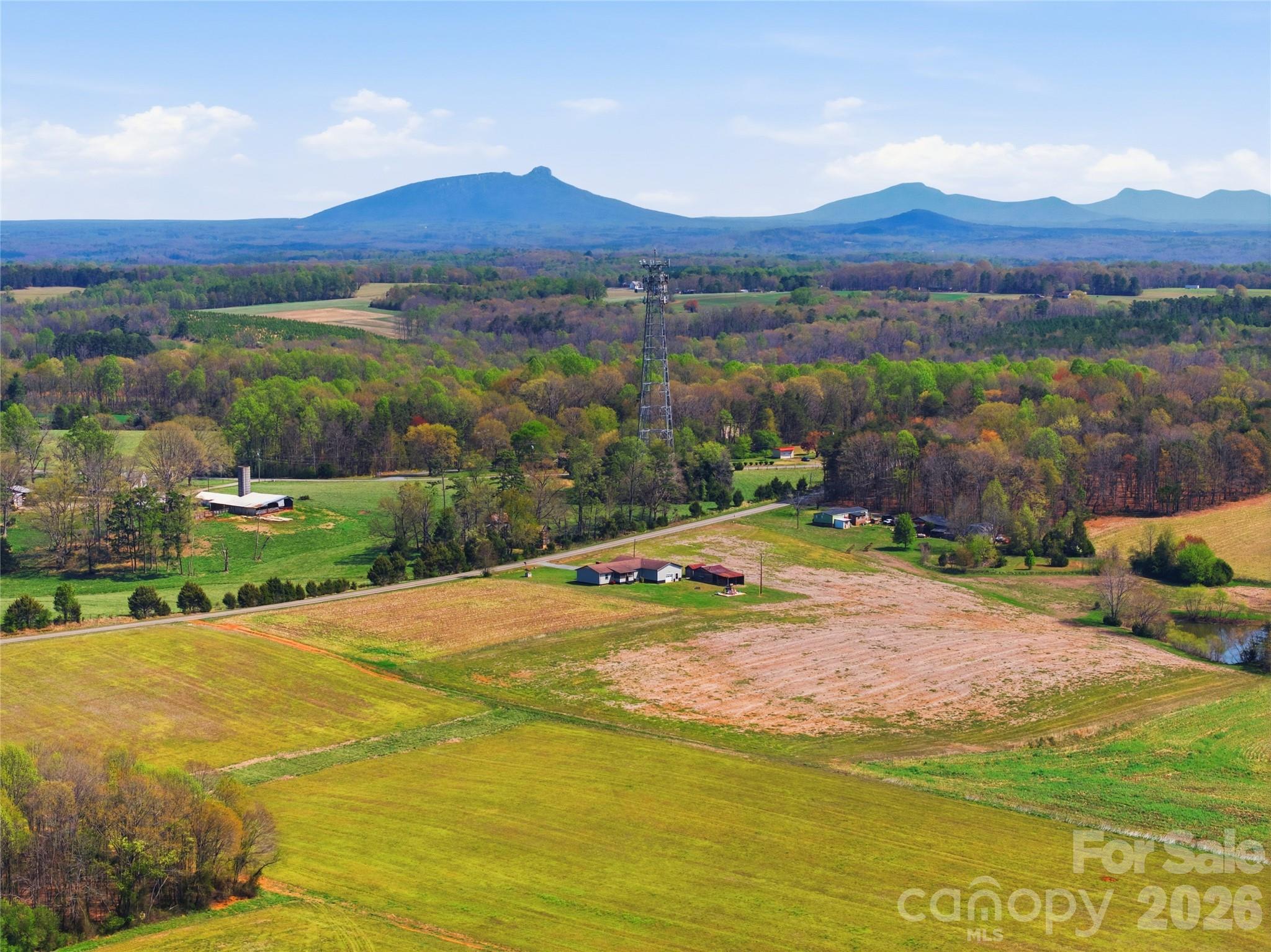 2452 Tower Road — East Bend