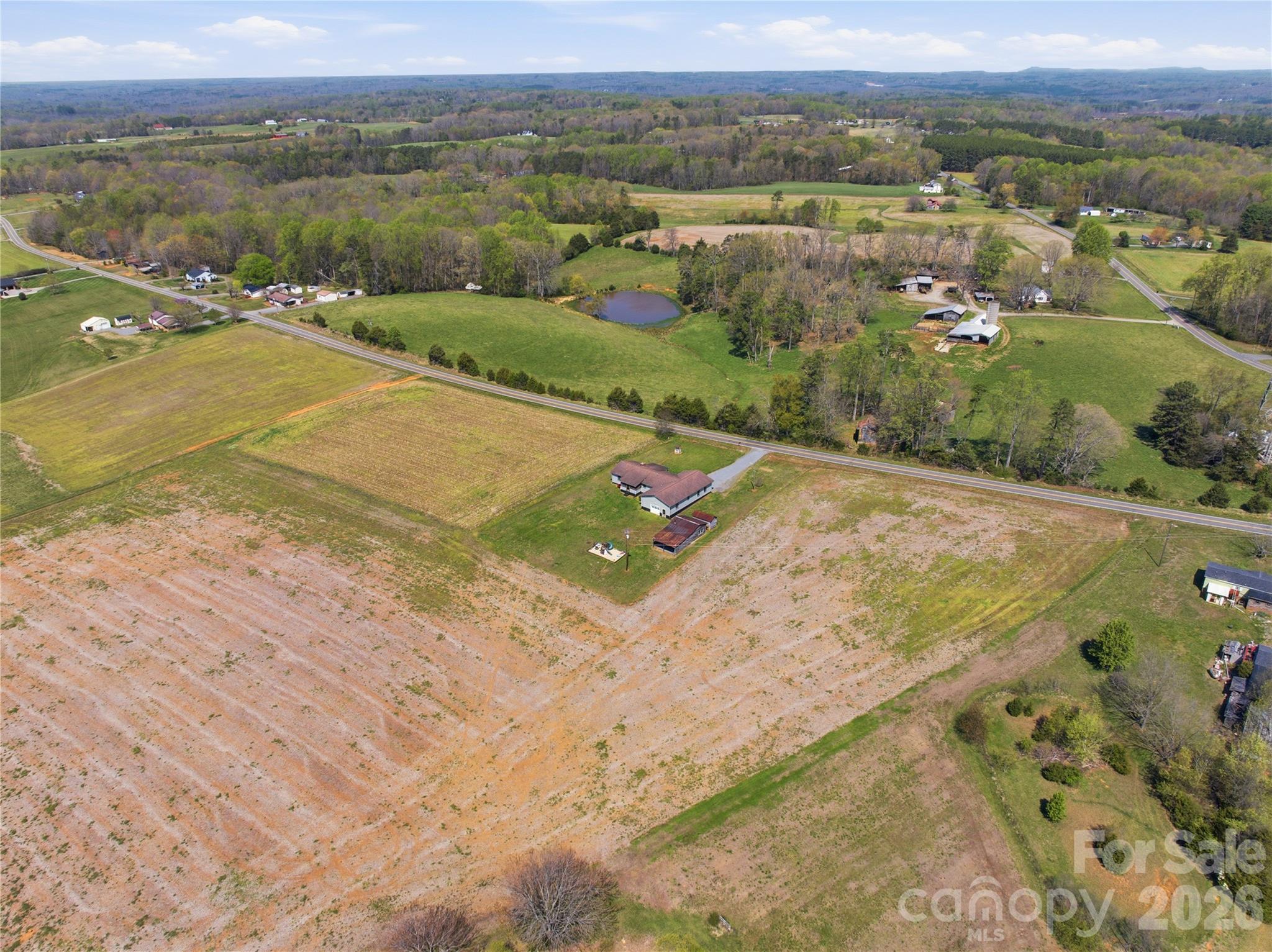 2452 Tower Road — East Bend