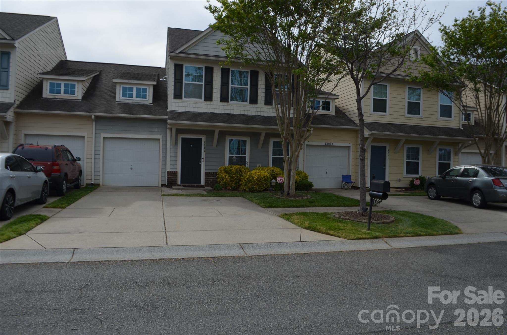 4549 Tradd Circle — Monroe