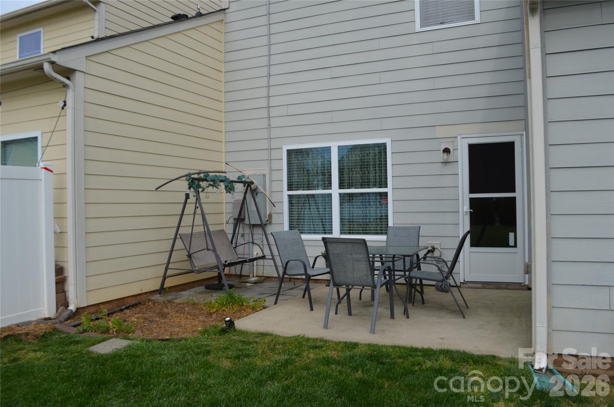 4549 Tradd Circle — Monroe