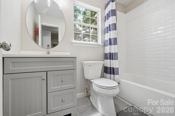 2501 Olde Whitehall Road — Charlotte