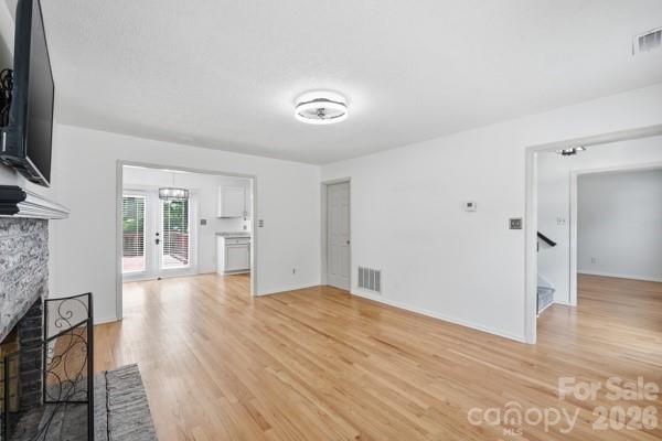 2501 Olde Whitehall Road — Charlotte