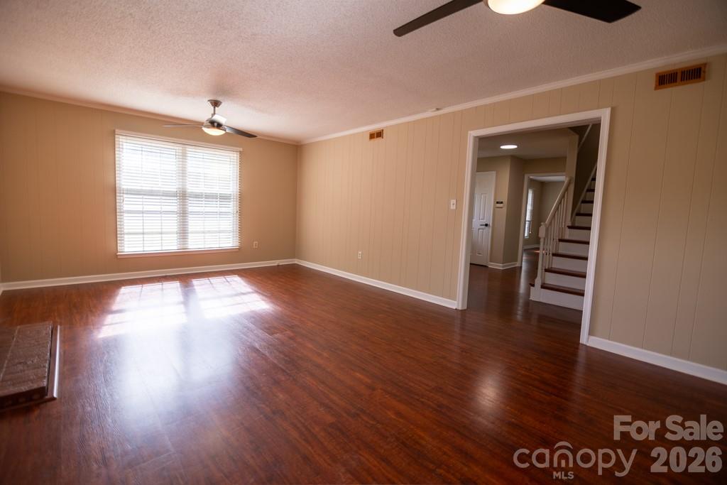 2232 Lawton Bluff Road — Charlotte