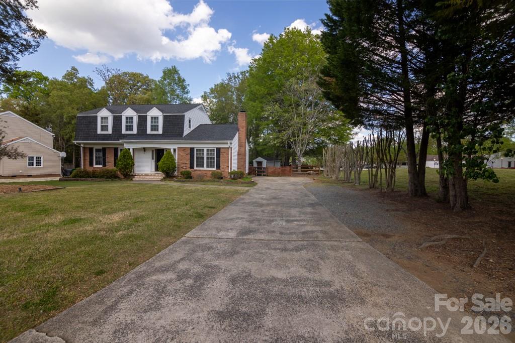 2232 Lawton Bluff Road — Charlotte
