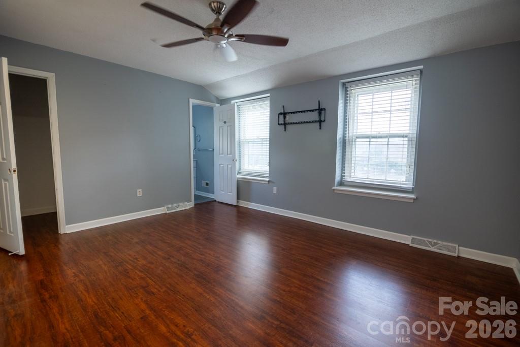 2232 Lawton Bluff Road — Charlotte
