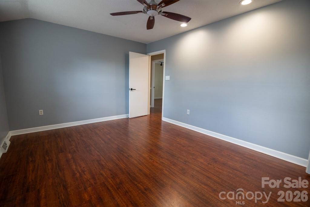 2232 Lawton Bluff Road — Charlotte