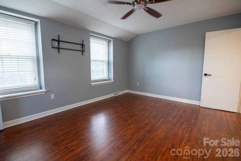2232 Lawton Bluff Road — Charlotte