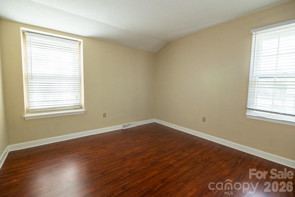 2232 Lawton Bluff Road — Charlotte