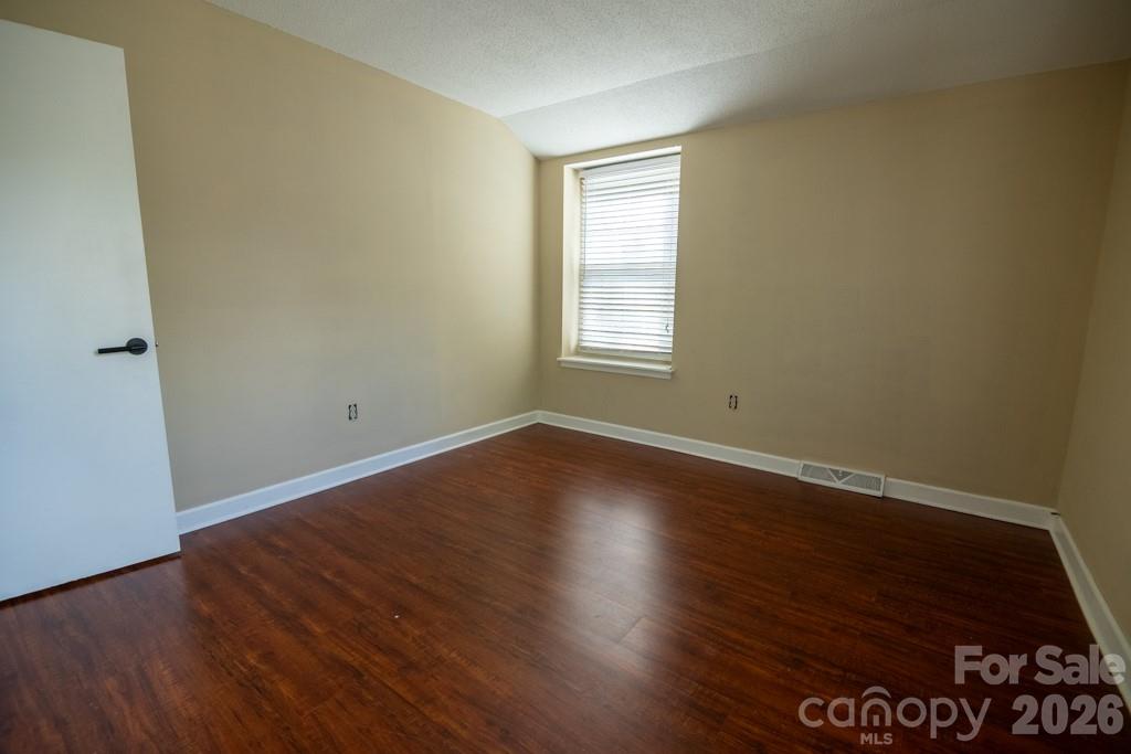 2232 Lawton Bluff Road — Charlotte