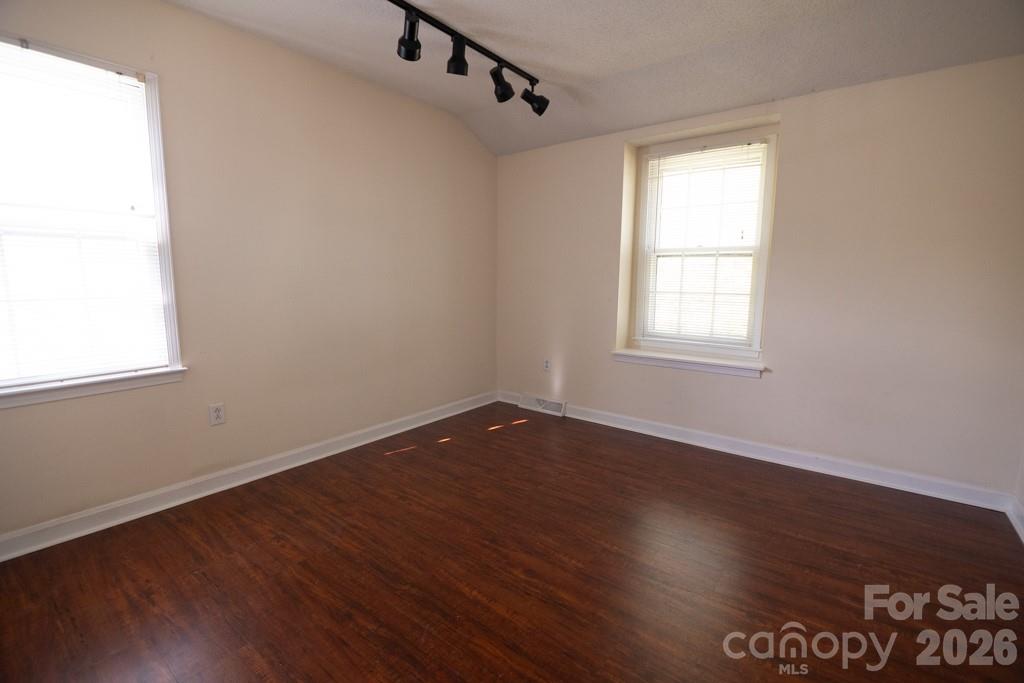 2232 Lawton Bluff Road — Charlotte
