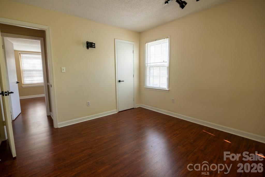2232 Lawton Bluff Road — Charlotte