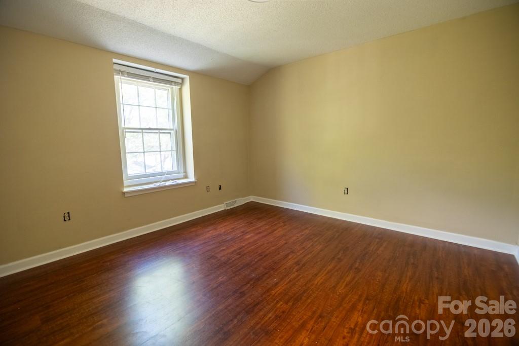2232 Lawton Bluff Road — Charlotte