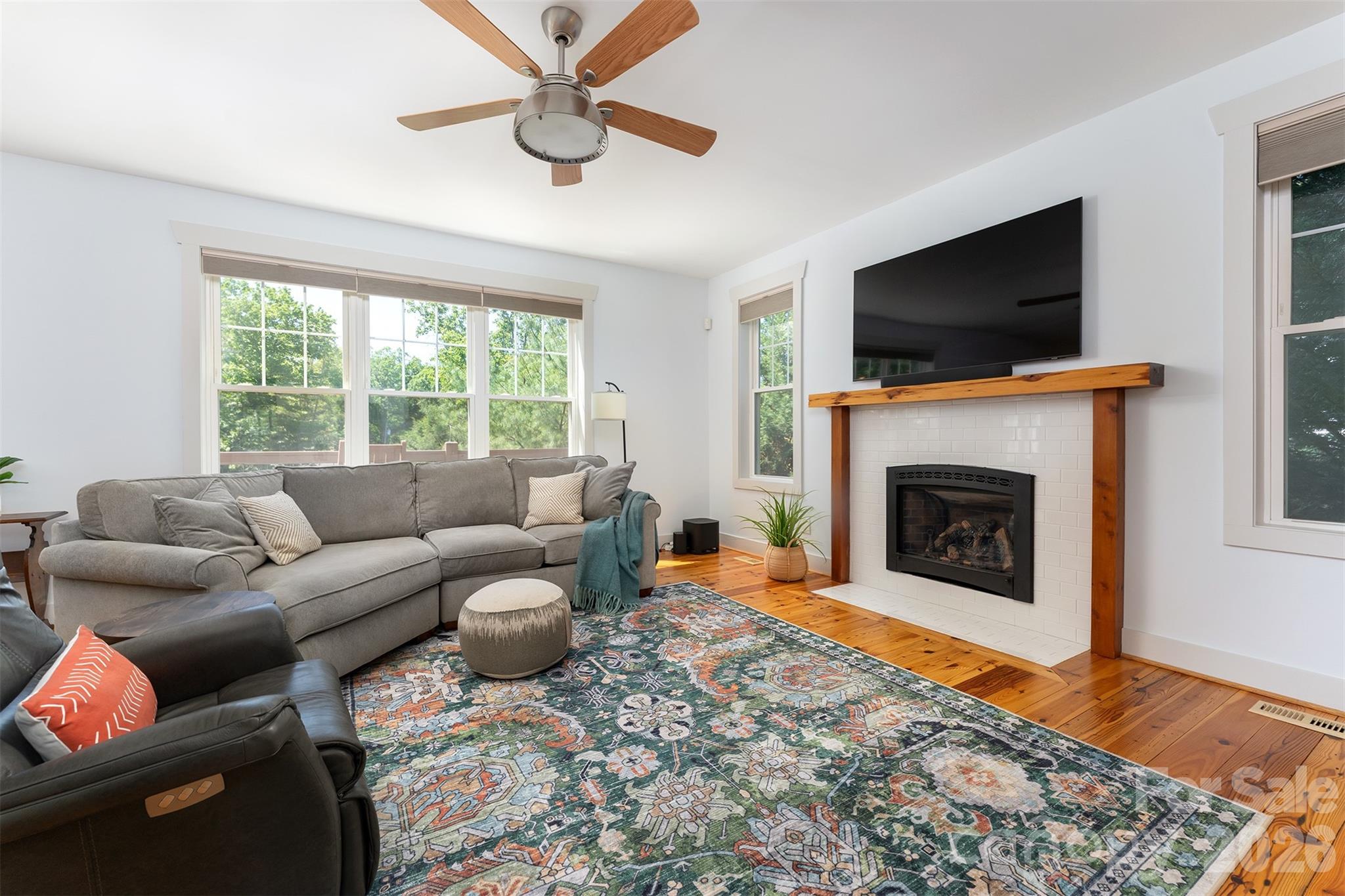 101 Courtland Avenue — Asheville