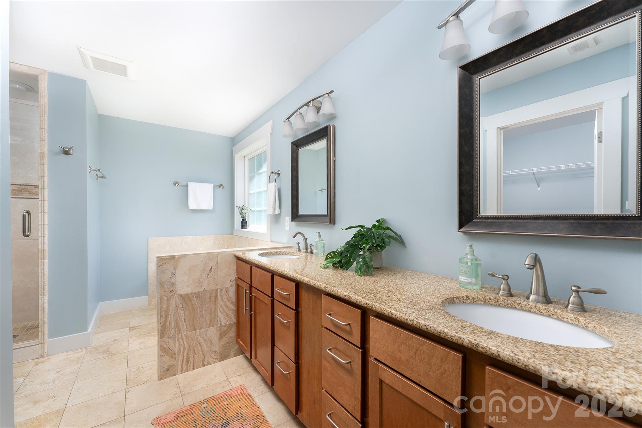 101 Courtland Avenue — Asheville