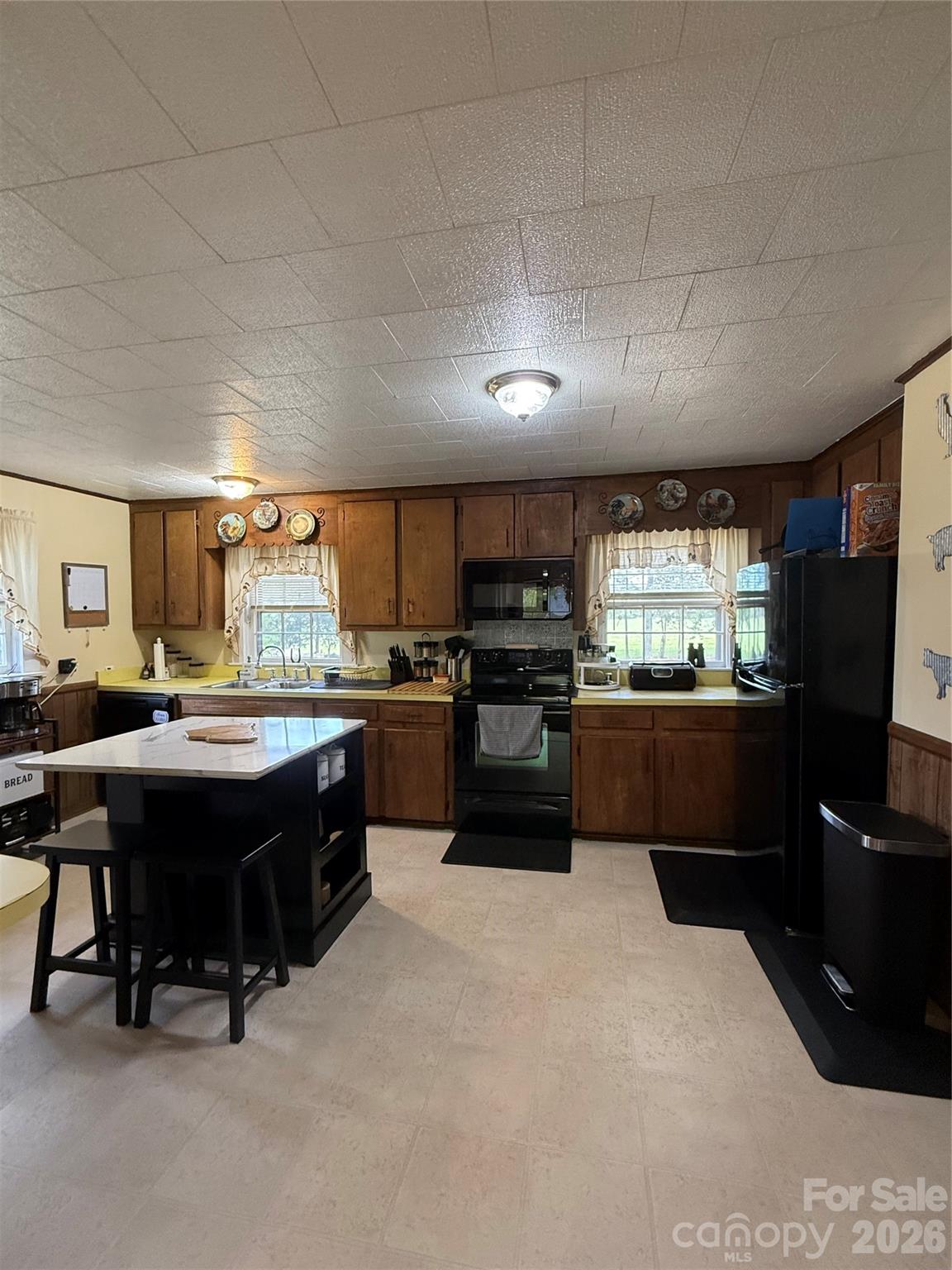 12173 Old Douglass Road — Blackstock