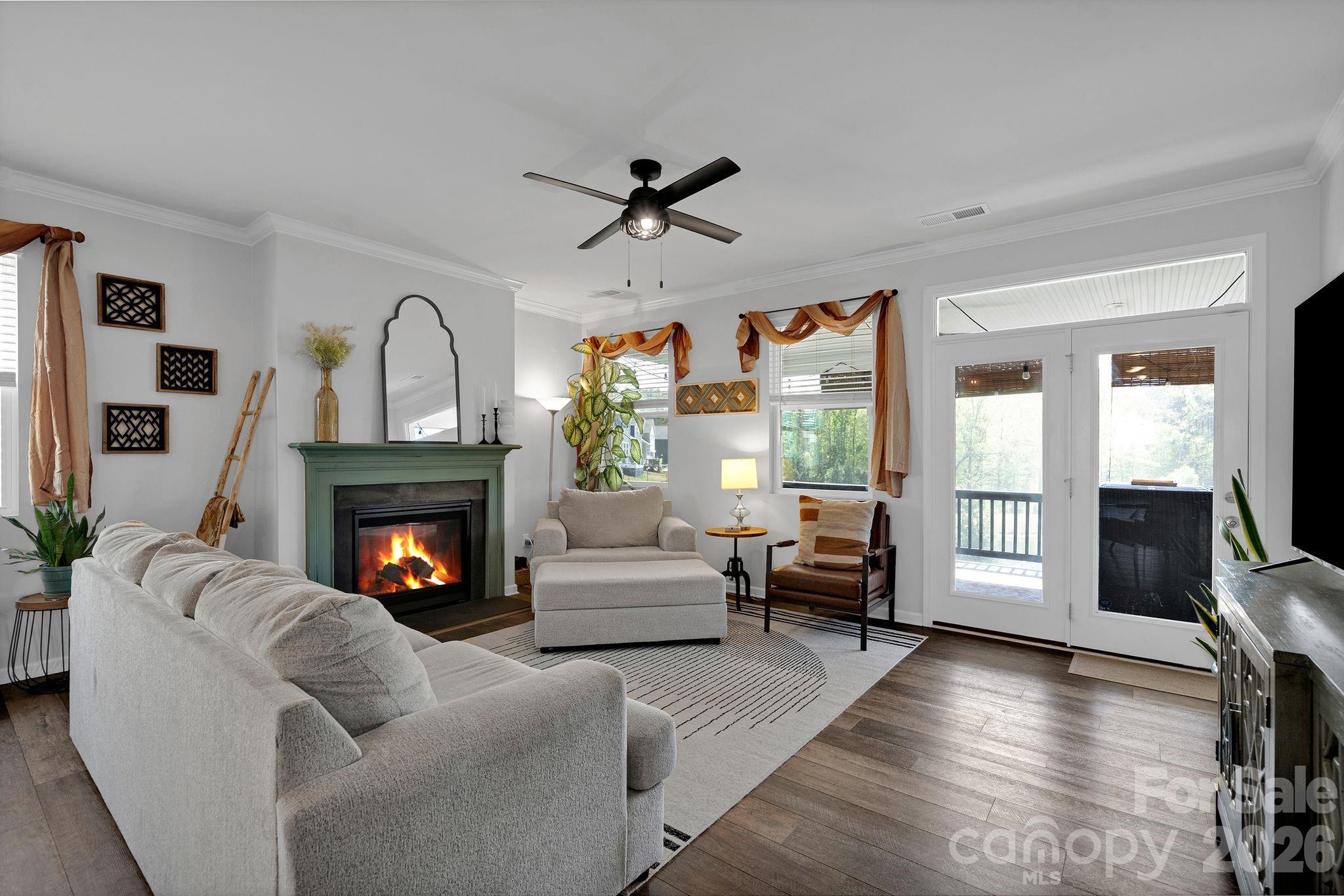 13124 Lakemore Drive — Charlotte