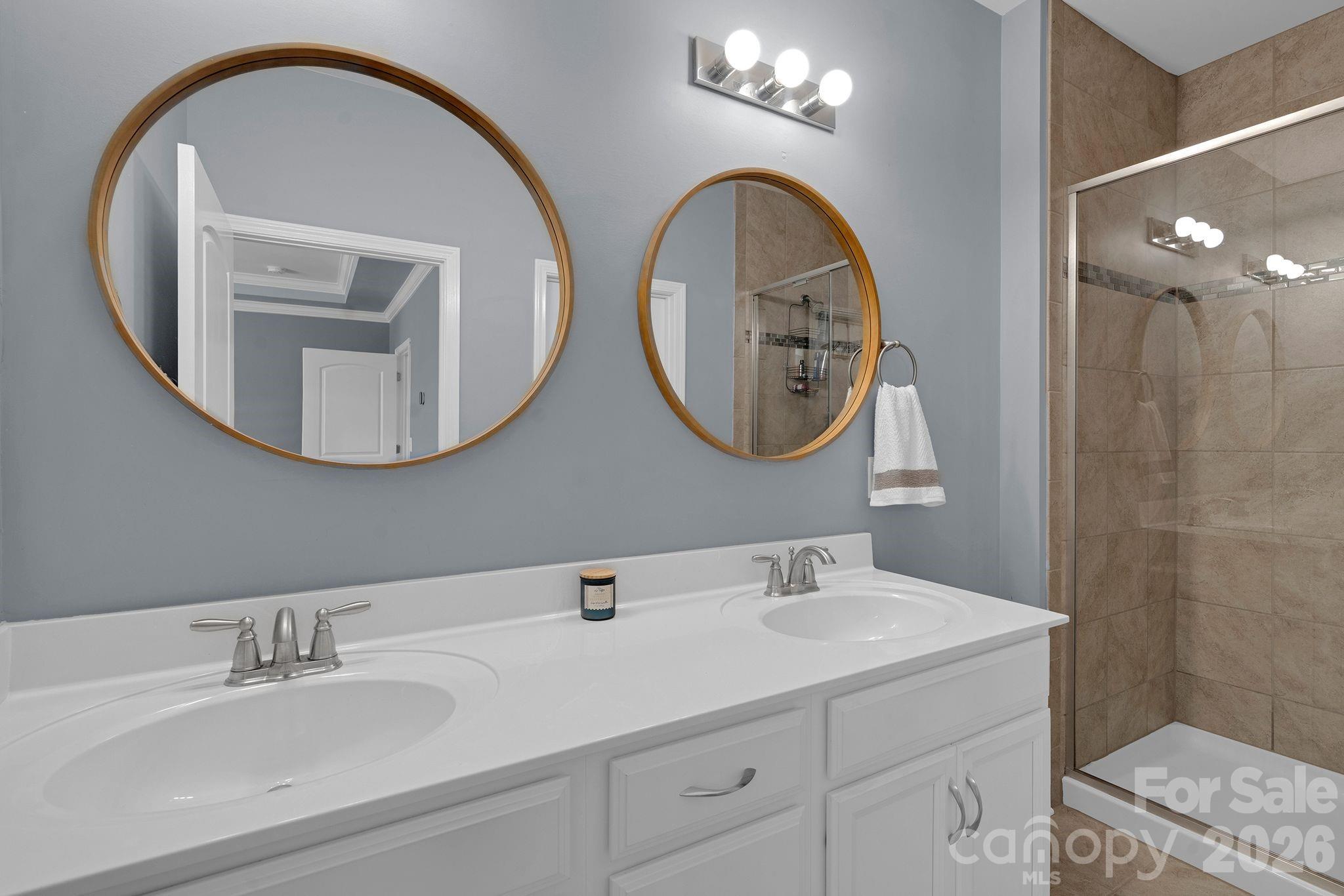 13124 Lakemore Drive — Charlotte