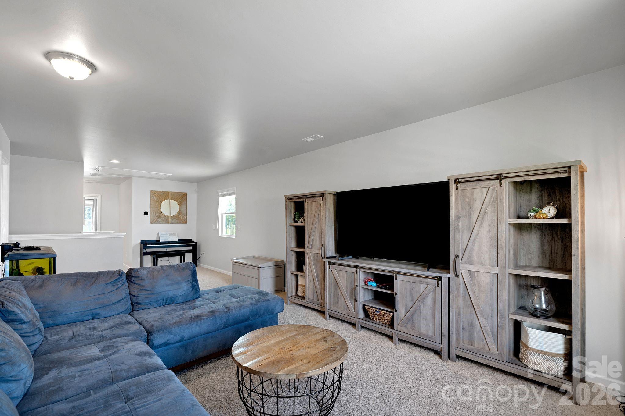 13124 Lakemore Drive — Charlotte