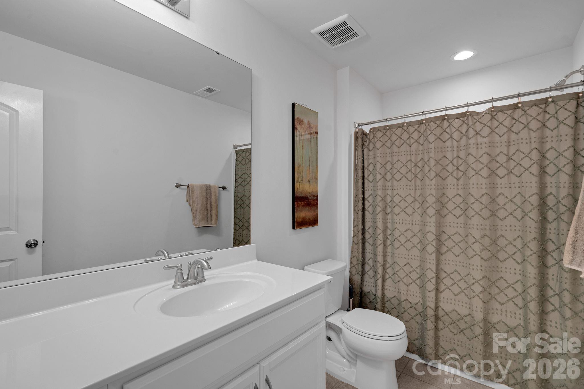 13124 Lakemore Drive — Charlotte