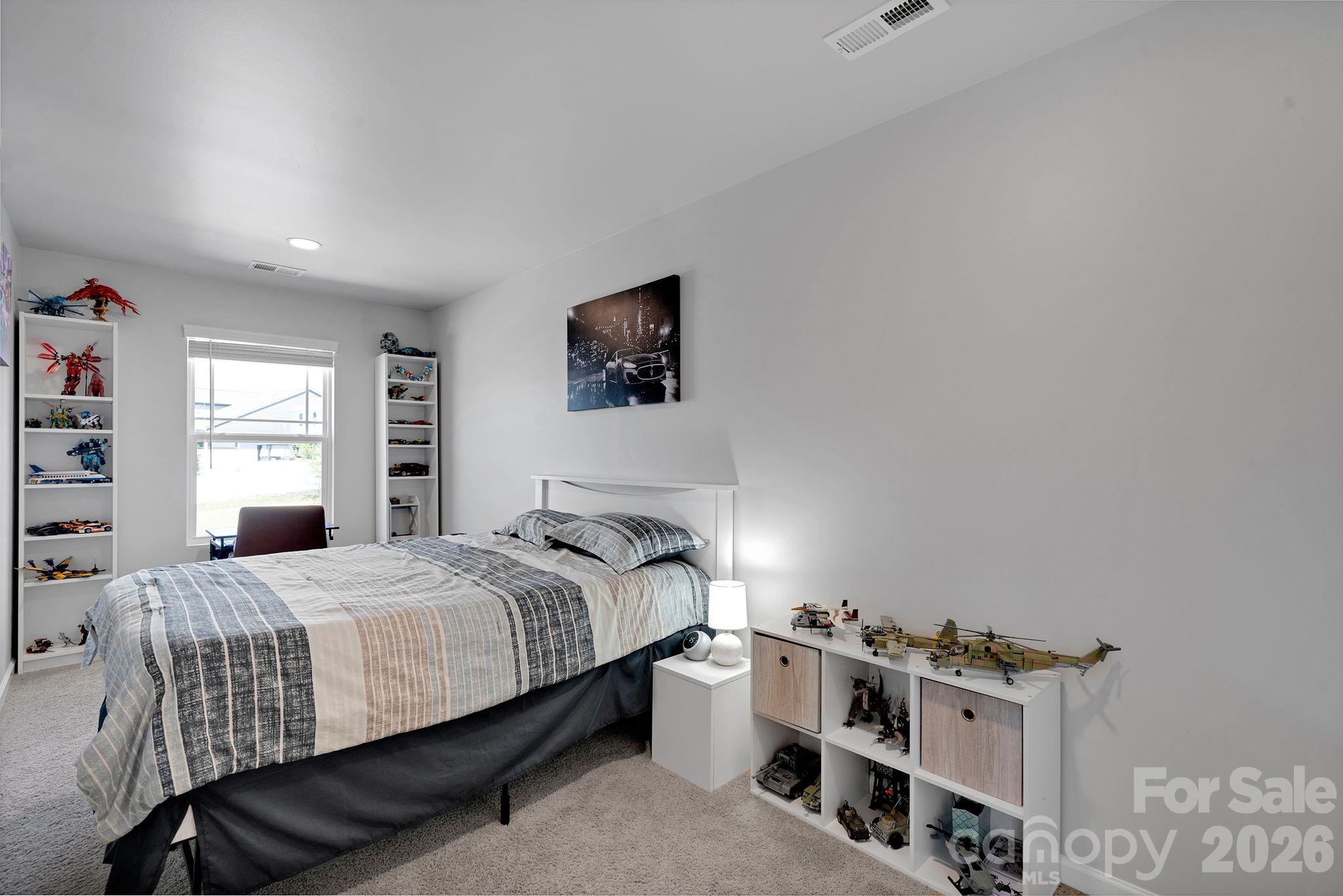 13124 Lakemore Drive — Charlotte