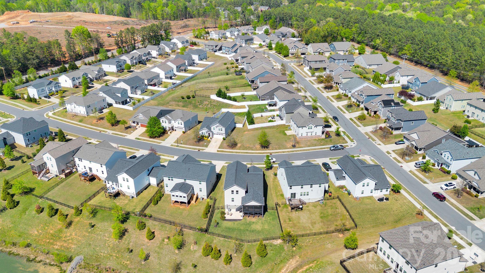 13124 Lakemore Drive — Charlotte