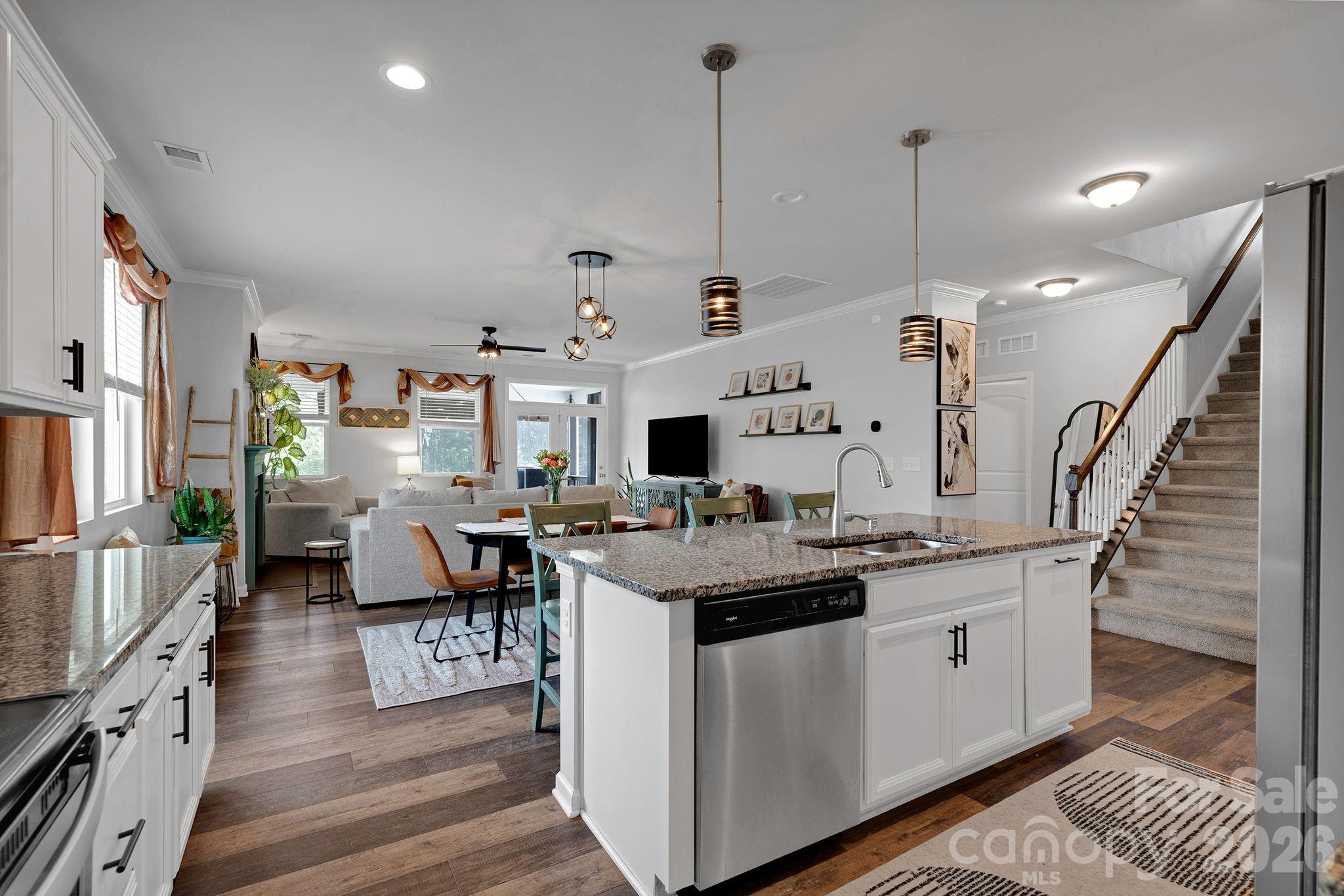 13124 Lakemore Drive — Charlotte