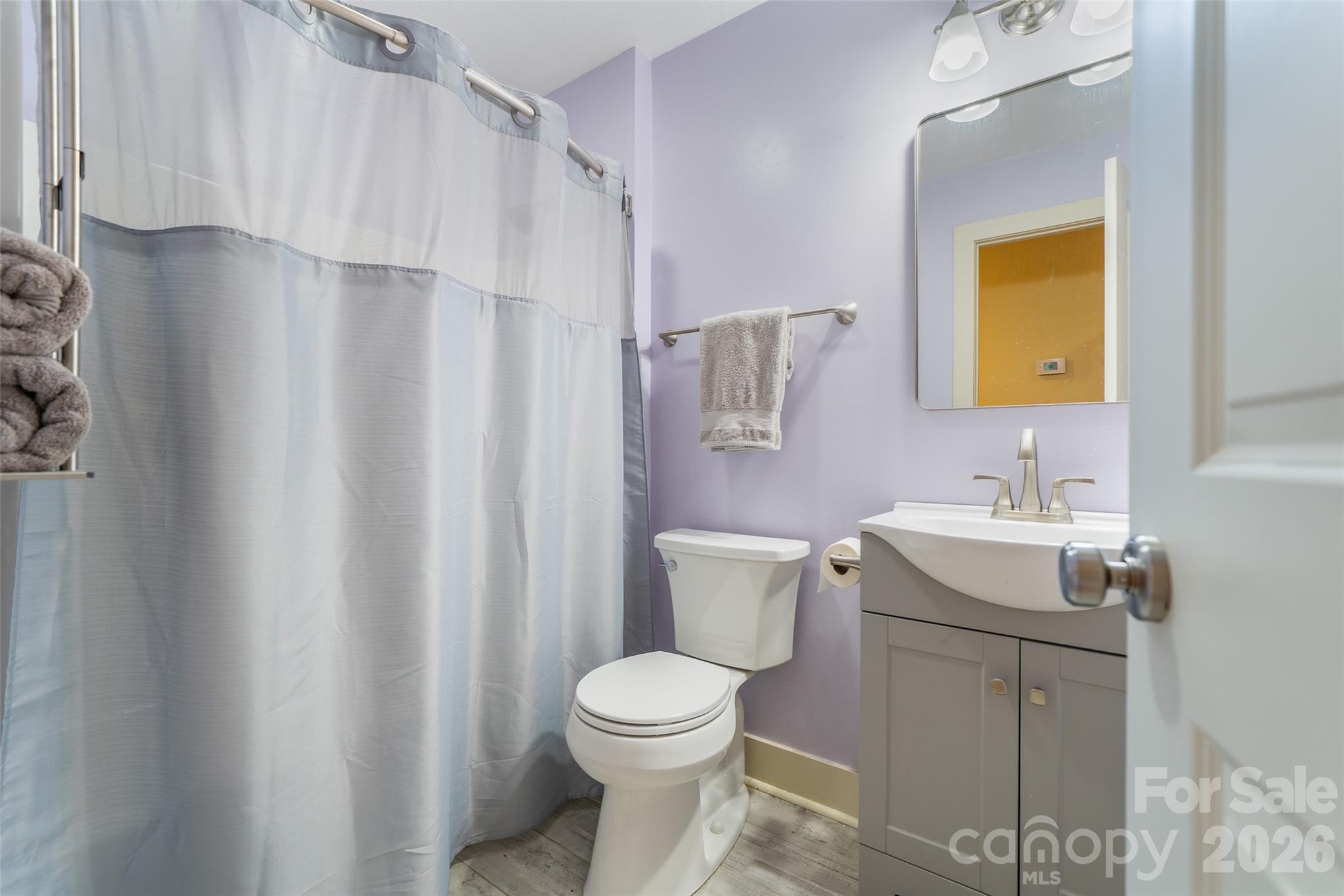 328 Old Greenville Road — Zirconia