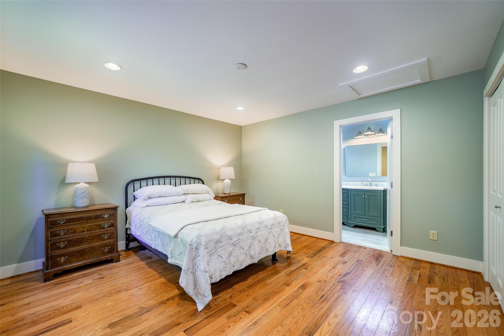 328 Old Greenville Road — Zirconia