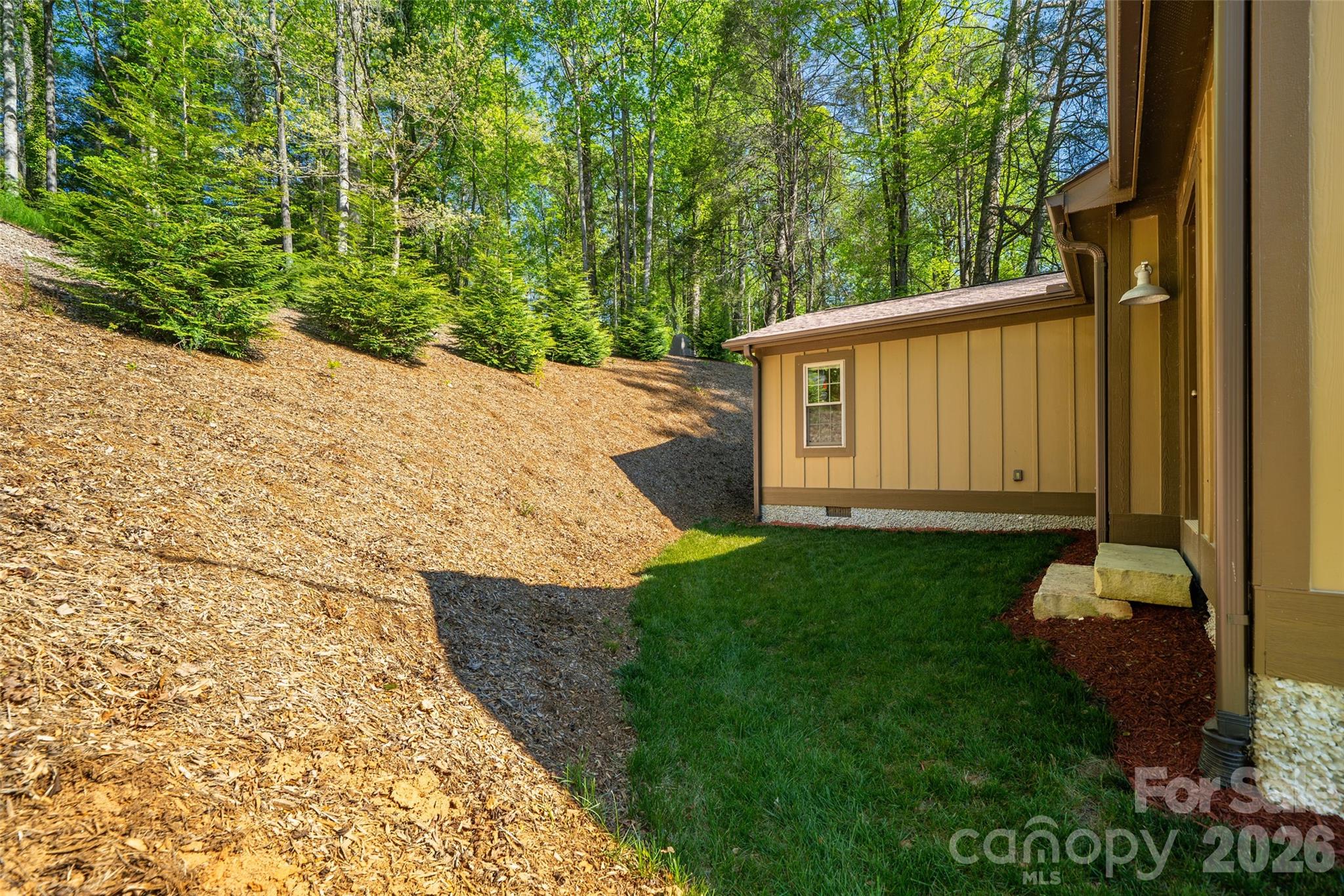 328 Old Greenville Road — Zirconia