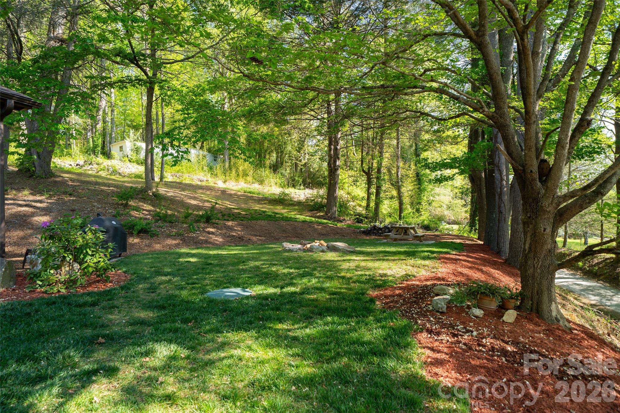 328 Old Greenville Road — Zirconia