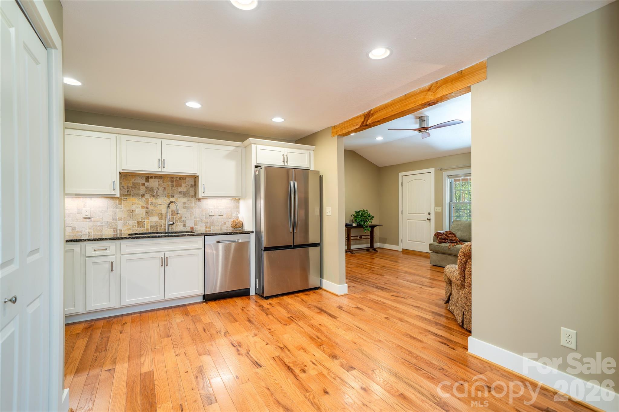328 Old Greenville Road — Zirconia