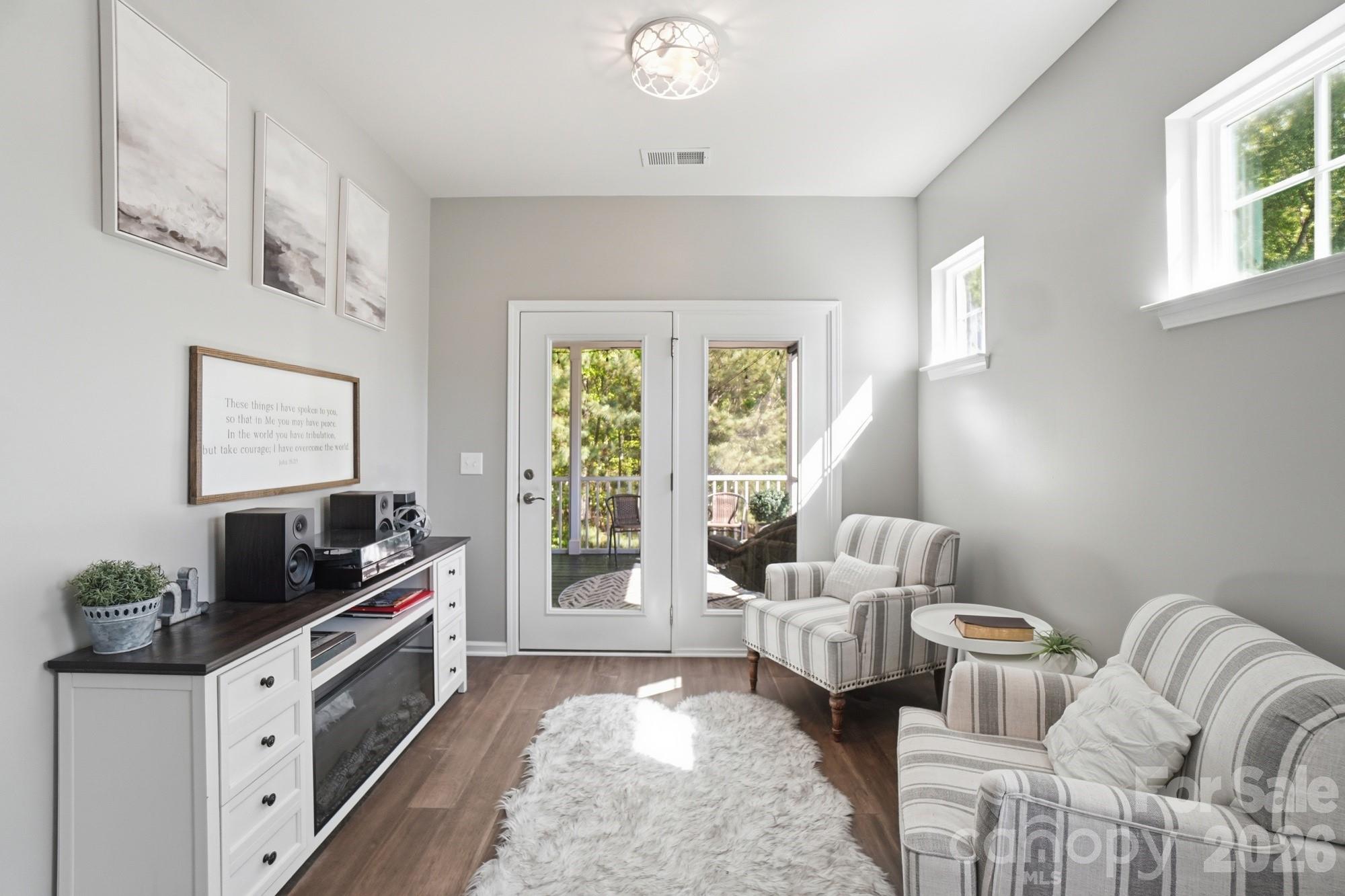 2102 Abundance Lane — Waxhaw