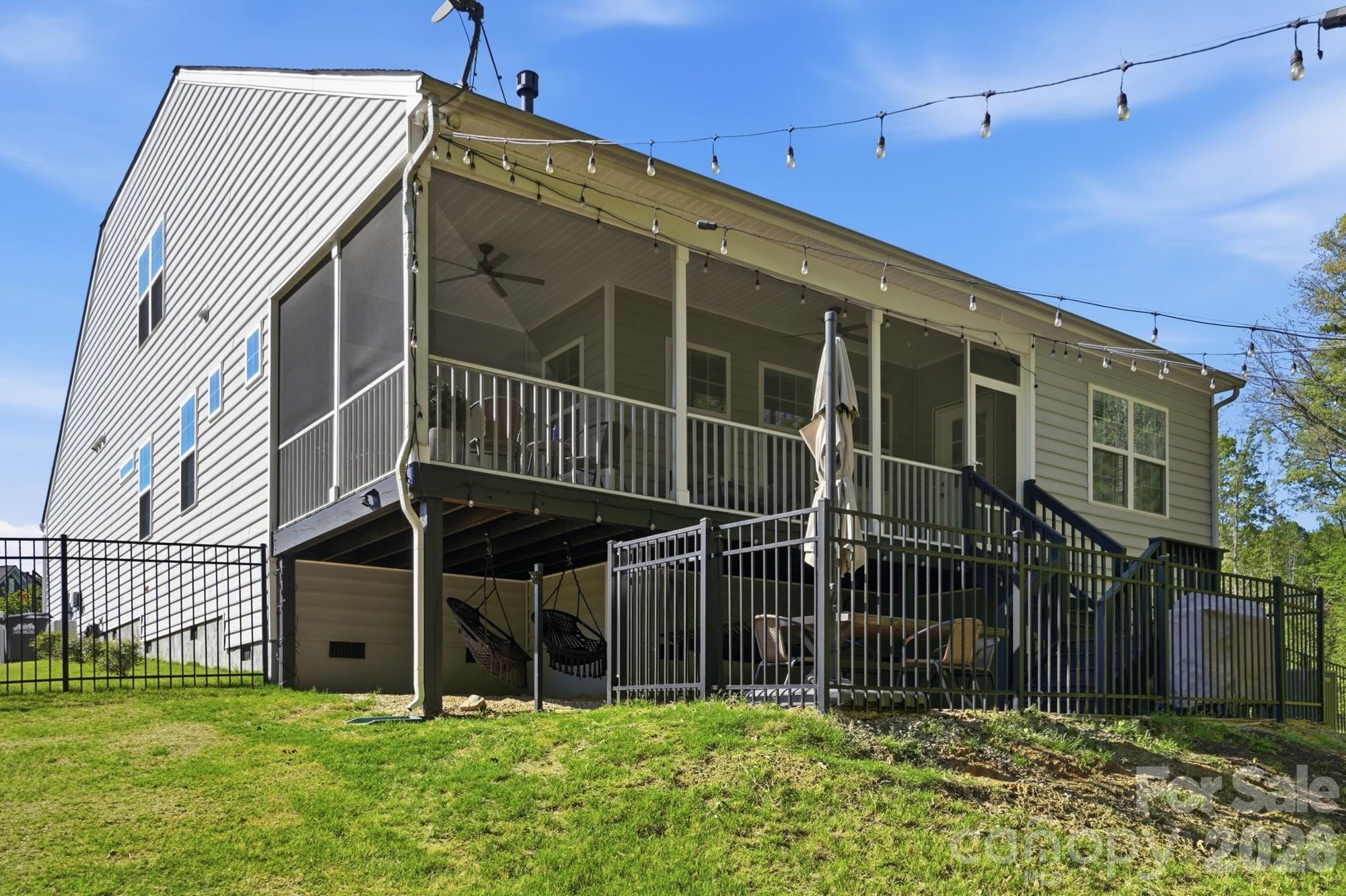 2102 Abundance Lane — Waxhaw