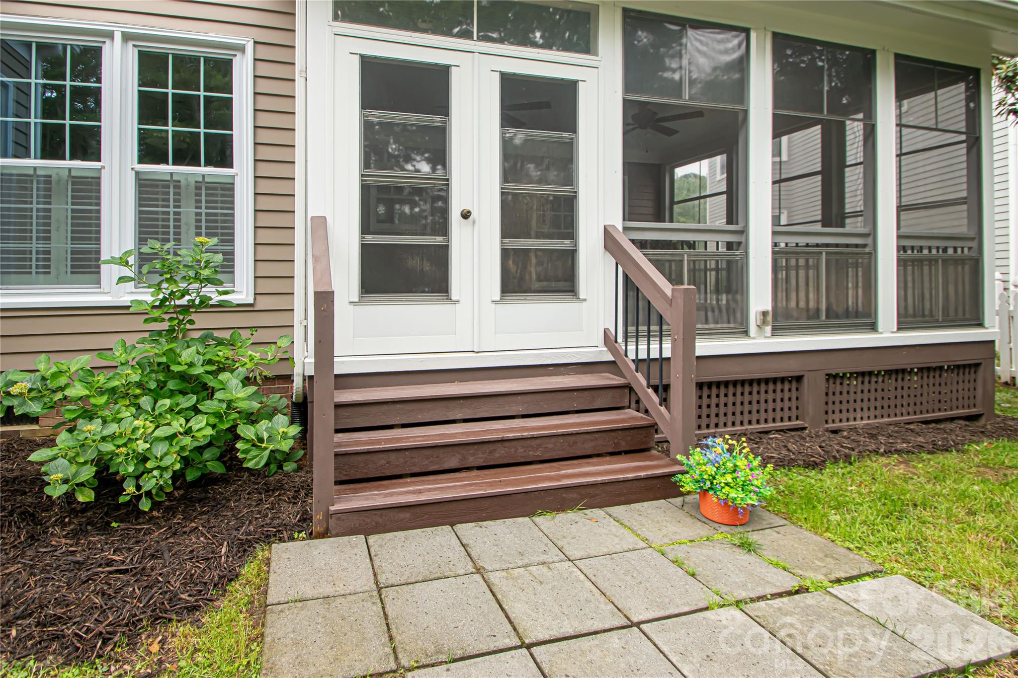 2806 Saintfield Place — Charlotte