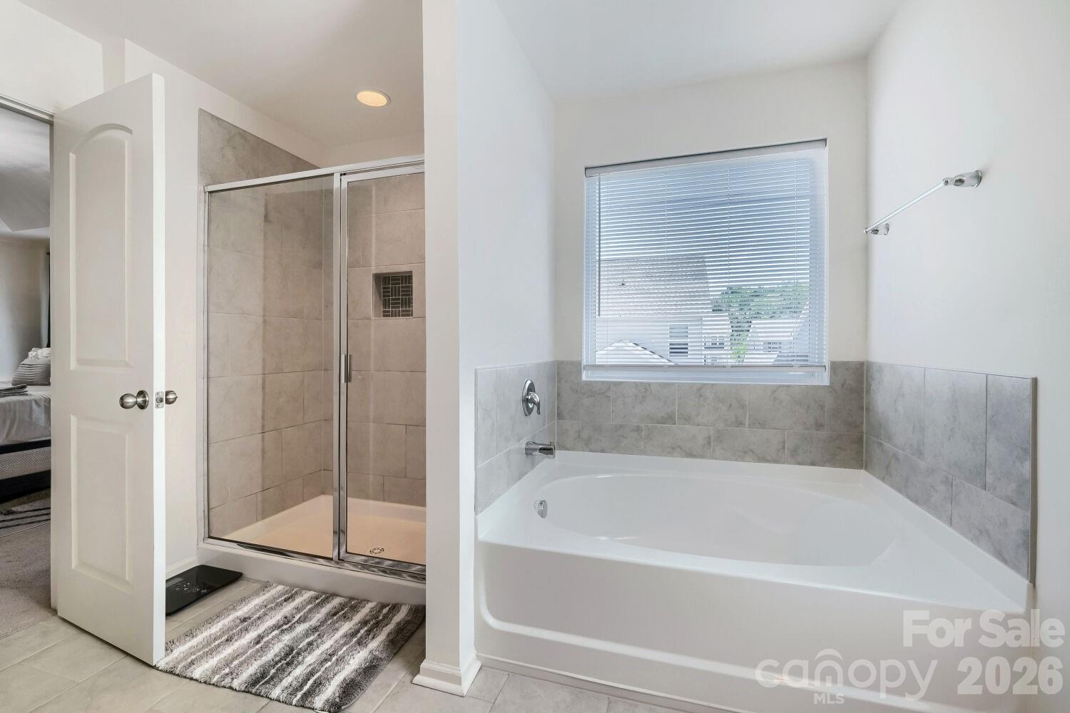 7004 Duncan Acres Drive #142 — Belmont