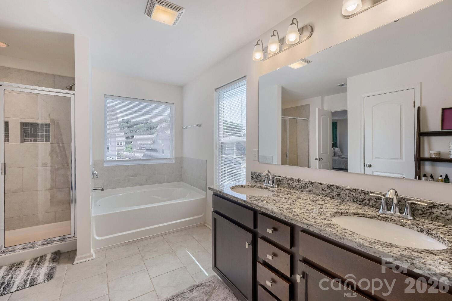 7004 Duncan Acres Drive #142 — Belmont