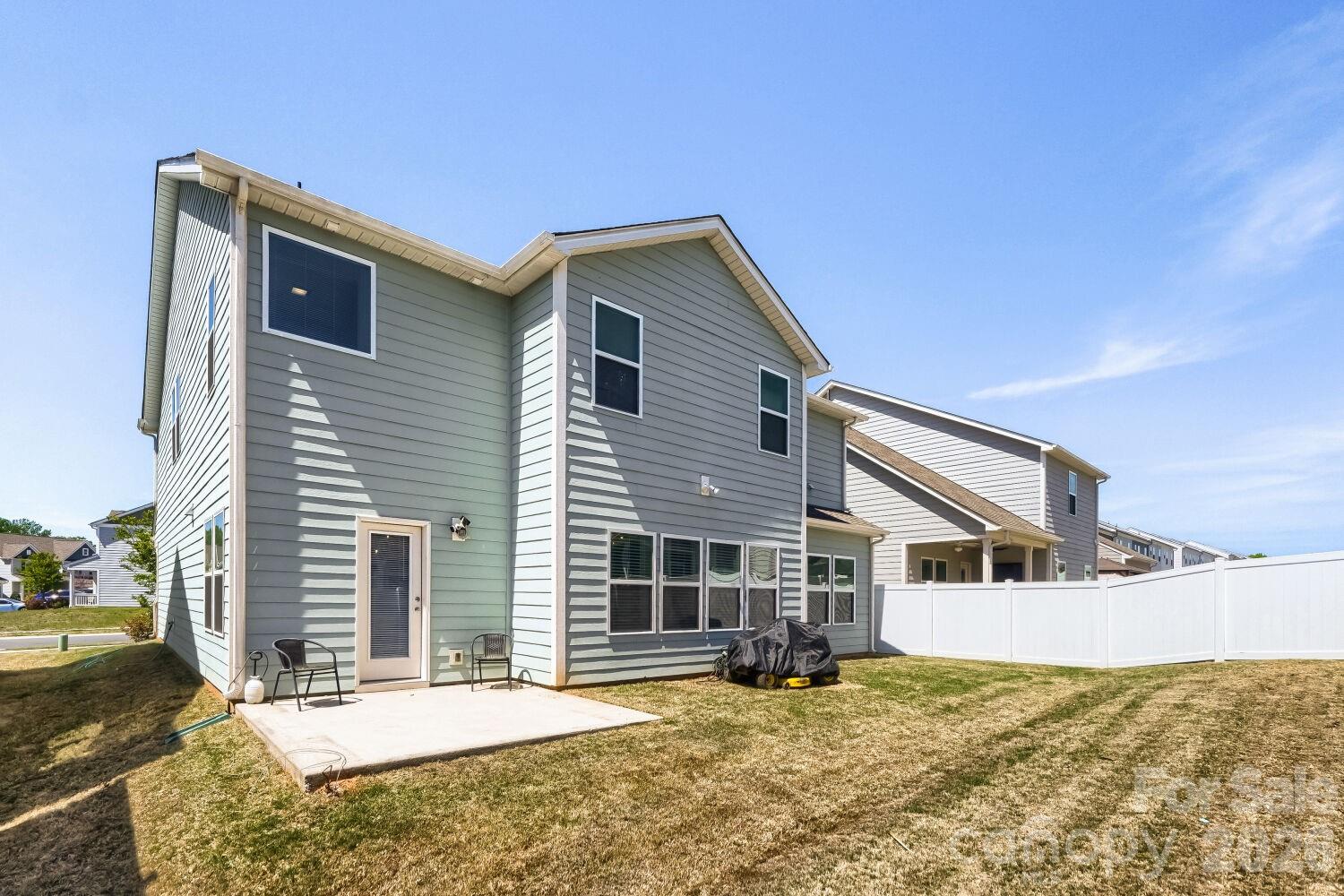 7004 Duncan Acres Drive #142 — Belmont